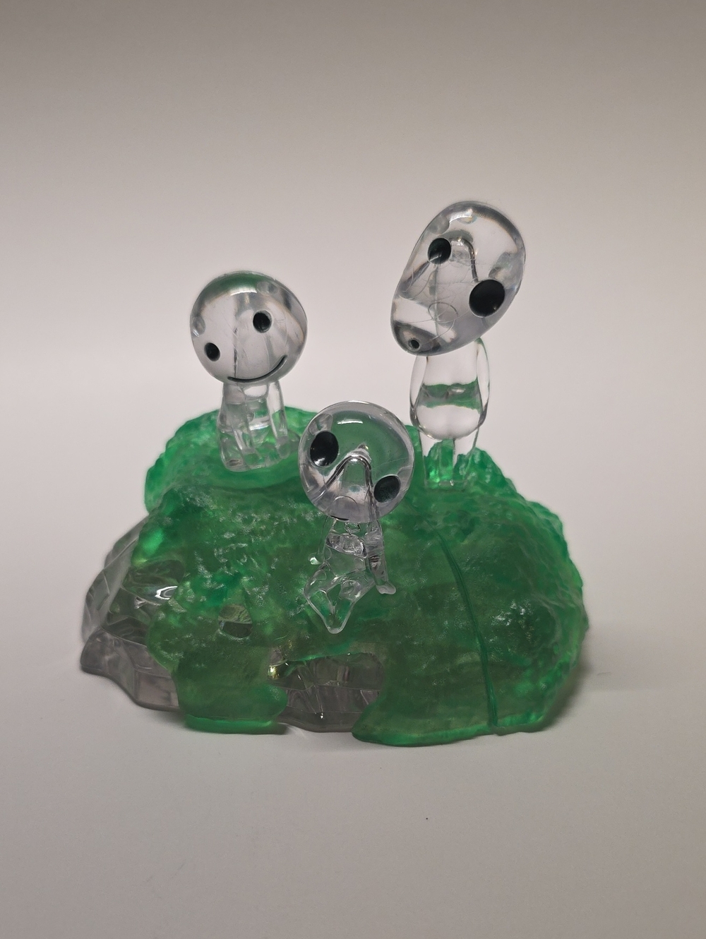 Studio Ghibli Crystal Puzzle Kodama 33 Pieces 3D JP Clear Puzzle - Complete